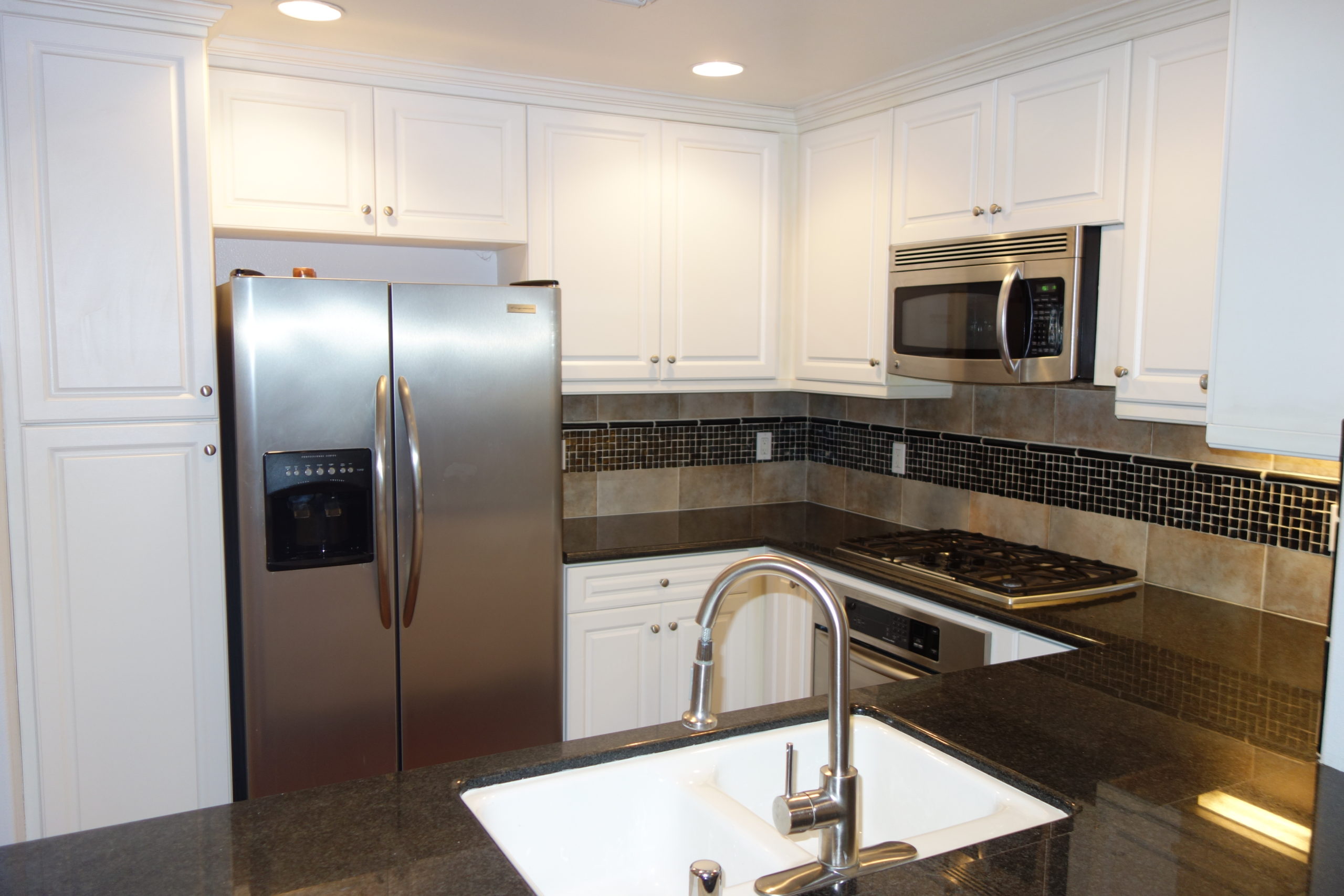 12975 Agustin Pl. #127