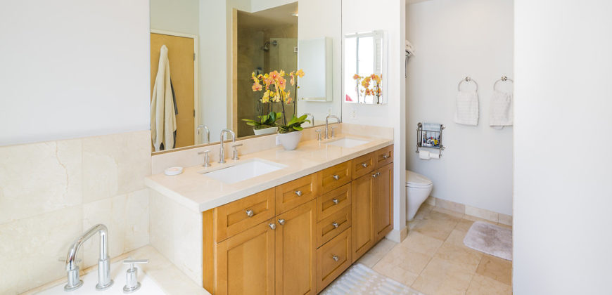 5400 Playa Vista Dr. #22