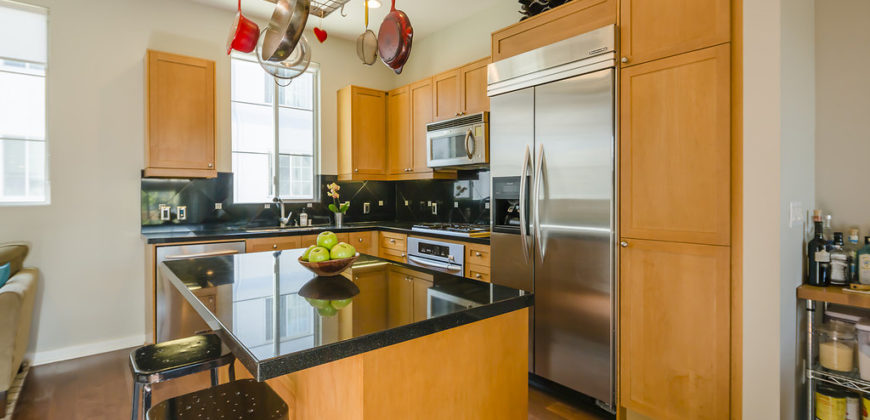 5400 Playa Vista Dr. #22