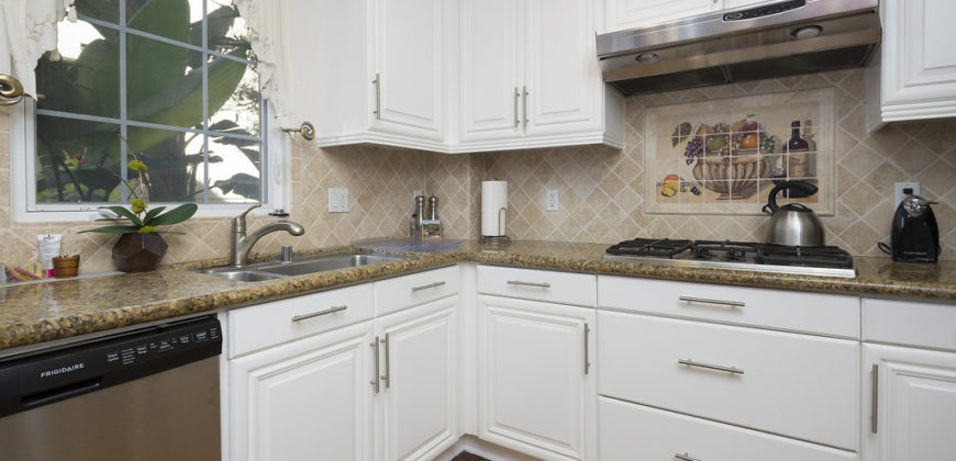 5935 Playa Vista Dr. #115