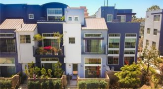 5400 Playa Vista Dr. #8