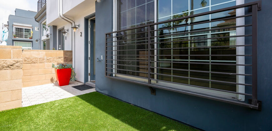 5400 Playa Vista Dr. #2