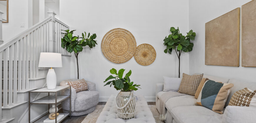 6010 Celedon Creek #4